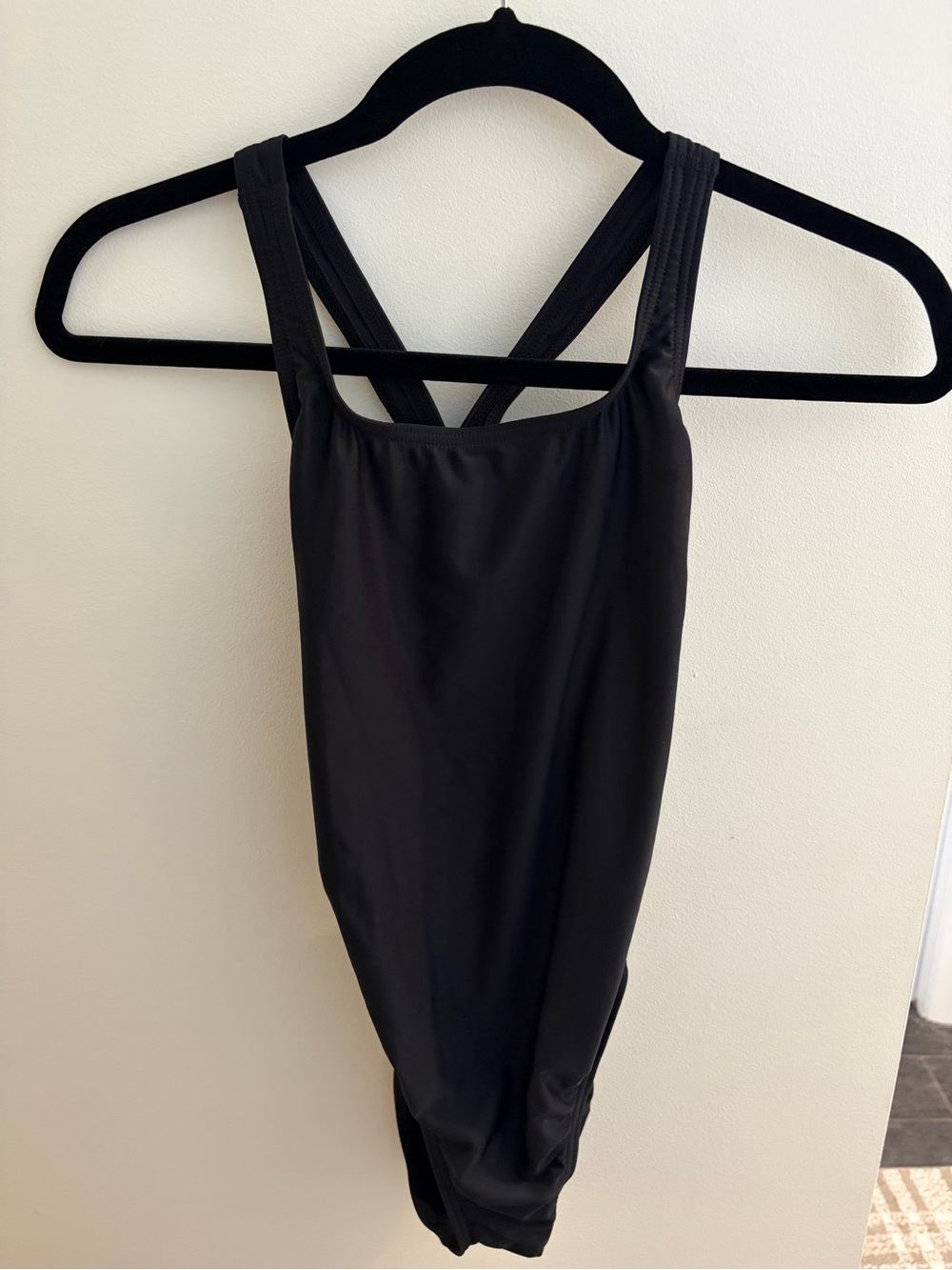 Women’s Speedo size 34 Black One-Piece Swimsuit- NEW WITHOUT TAGS